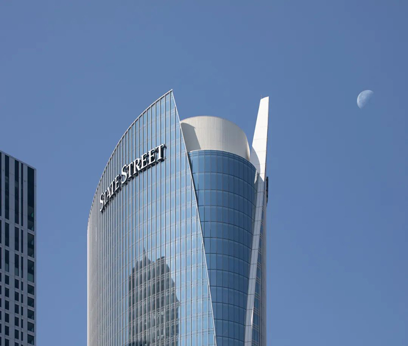 波士頓國(guó)會(huì)一號(hào)大廈，造型如“船帆”